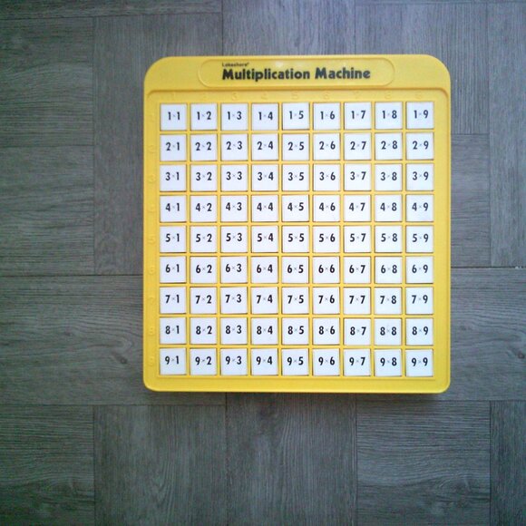 Lakeshore Multiplication Machine For Ages 3-11 - Picture 1 of 2